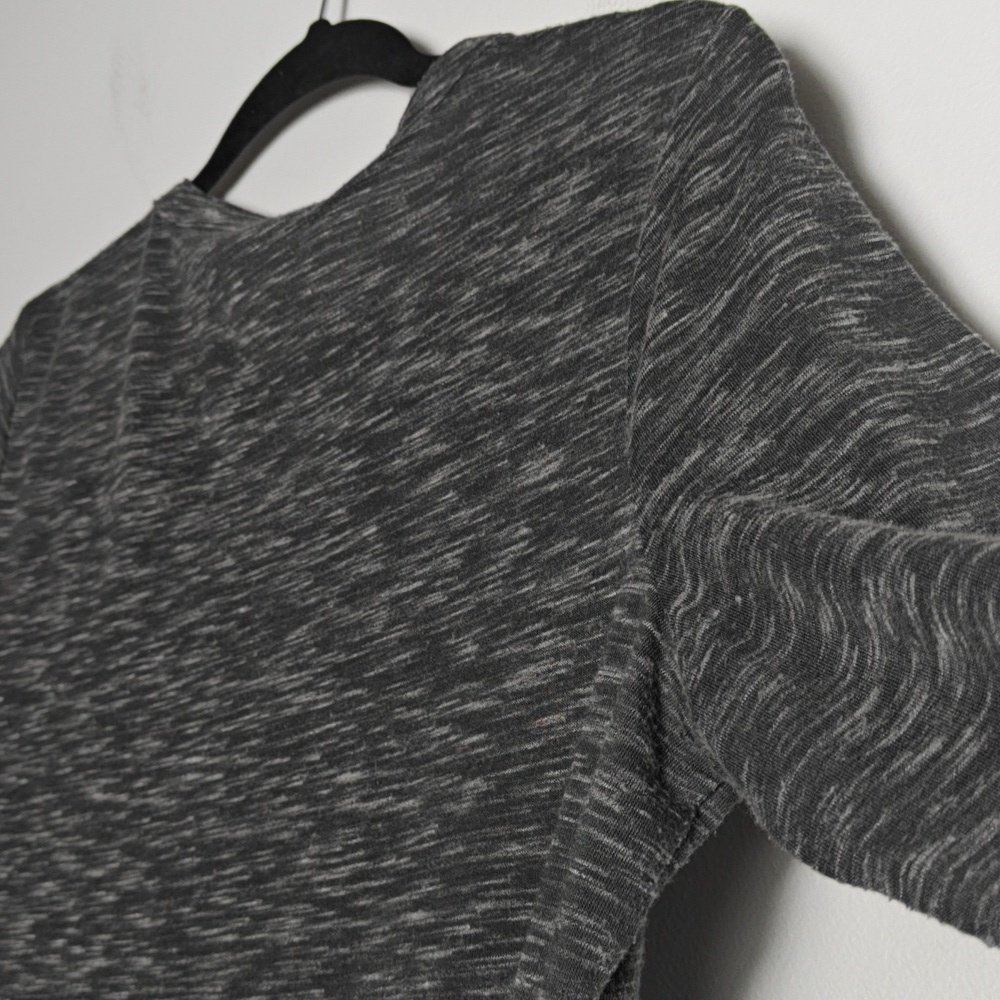TALBOTS Heathered Grey Button Split Neck Three-Quarter Sleeve Size Medium - Picture 14 of 14